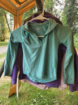 Teal Old Navy Active Pullover