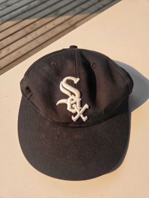 Black Chicago White Sox Cap