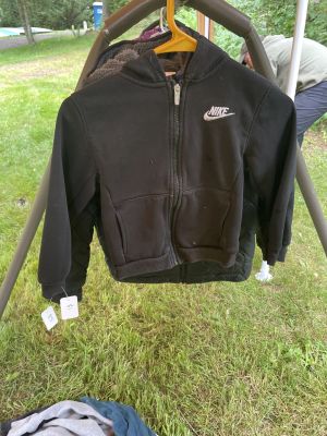 Black Nike Zip-Up Hoodie