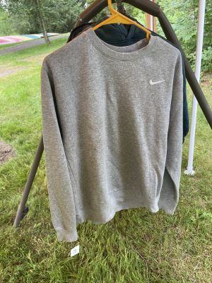 Gray Nike Crewneck Sweatshirt