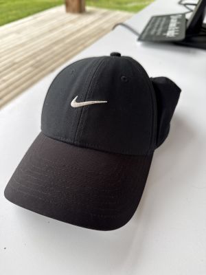 Black Nike Baseball Cap