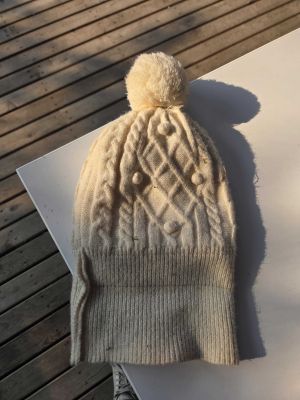 Cream Knit Pom-Pom Beanie